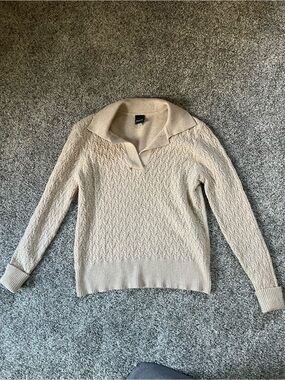 Avenue Cream Cable V‑Neck Collared Sweater